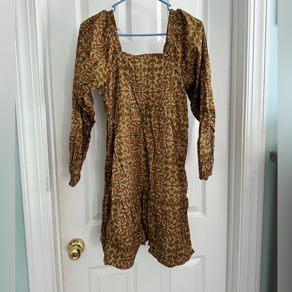 Universal thread square neck dress